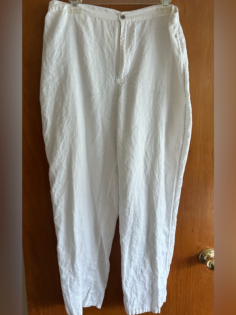 White Linen blend  Side-Trim Pants Chicos size 3